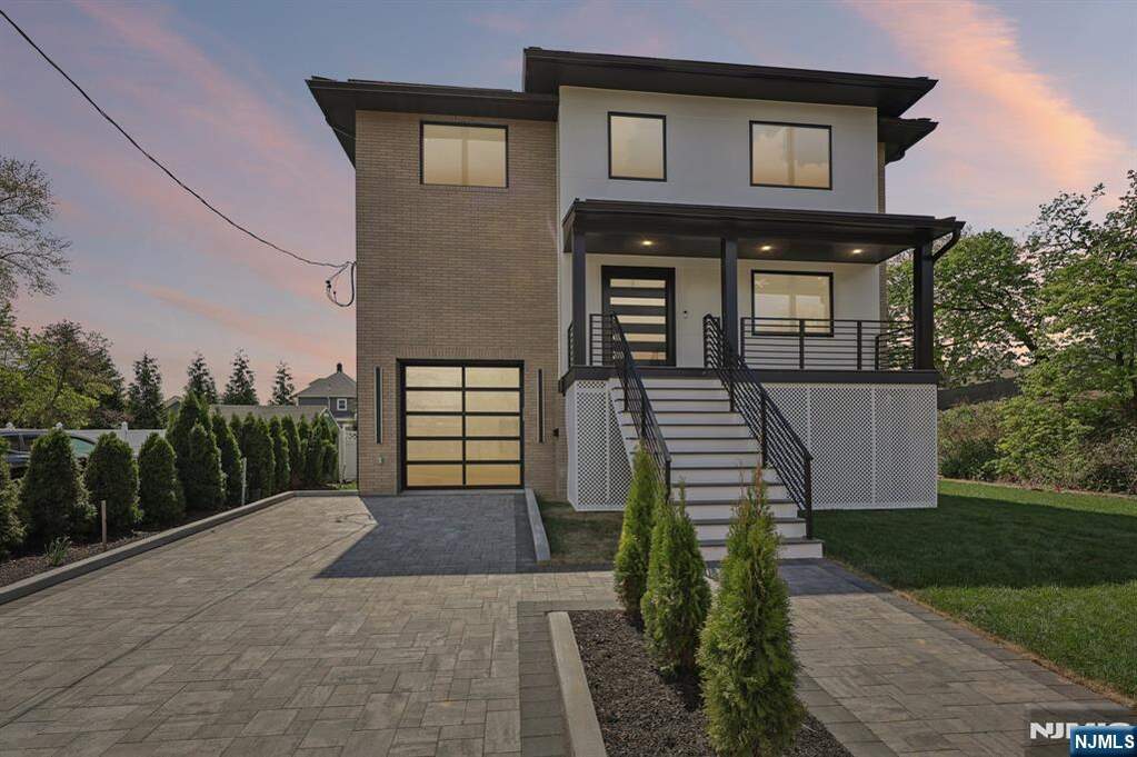 4 Bedroom Single Family Home/House's Image 45