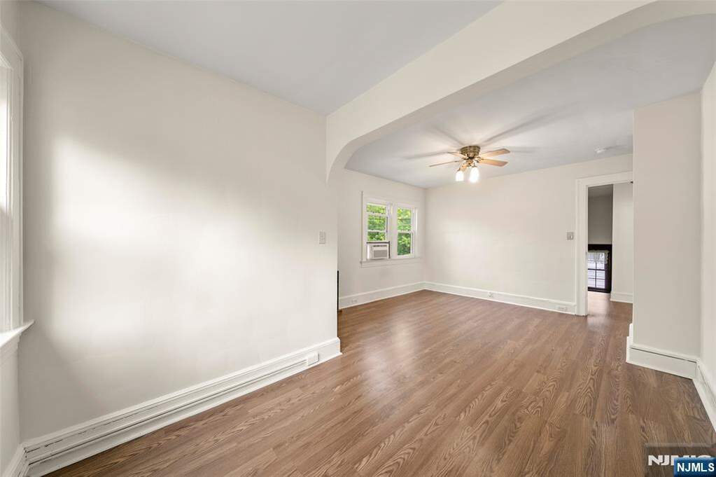 3 Bedroom Single Family Home/House's Image 15