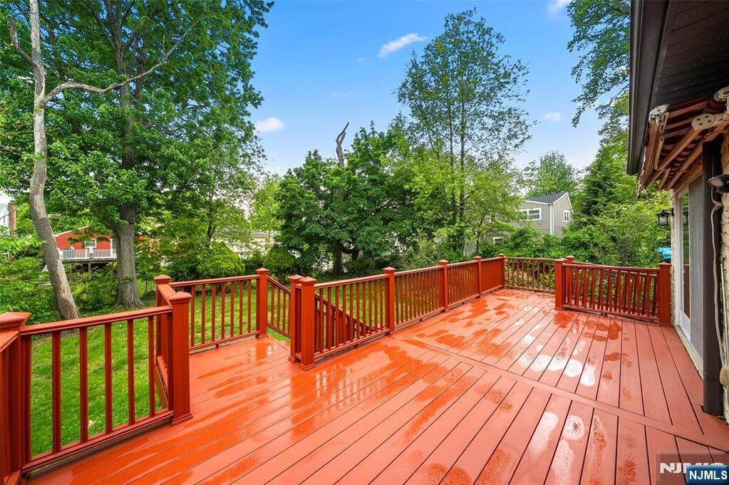 3 Bedroom Single Family Home/House's Image 25