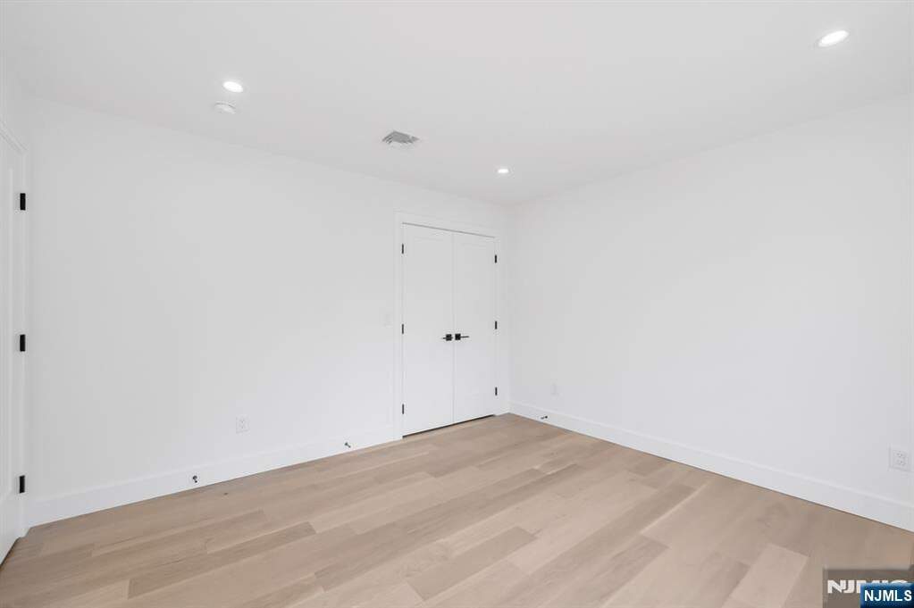 4 Bedroom Single Family Home/House's Image 23