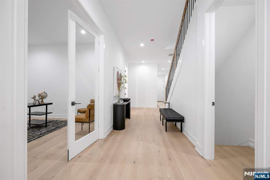 3 Bedroom Villa/Townhouse's Image 10