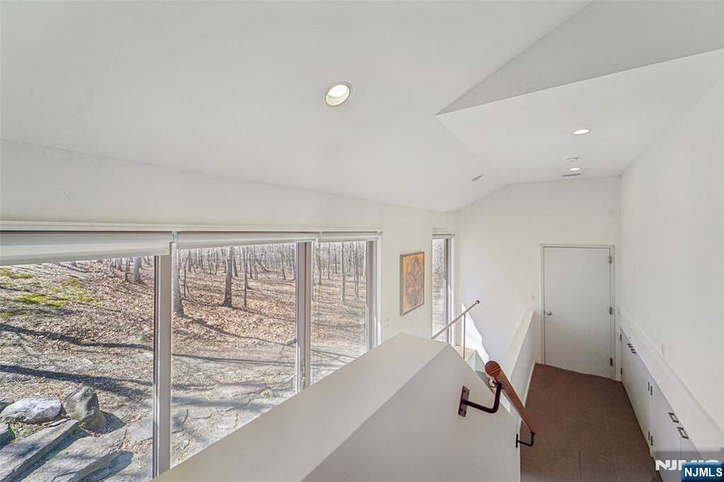 4 Bedroom Single Family Home/House's Image 13