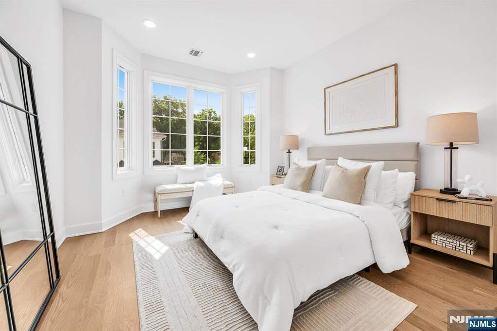 3 Bedroom Villa/Townhouse's Image 26