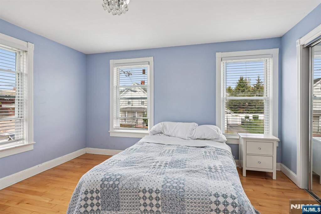 3 Bedroom Single Family Home/House's Image 23