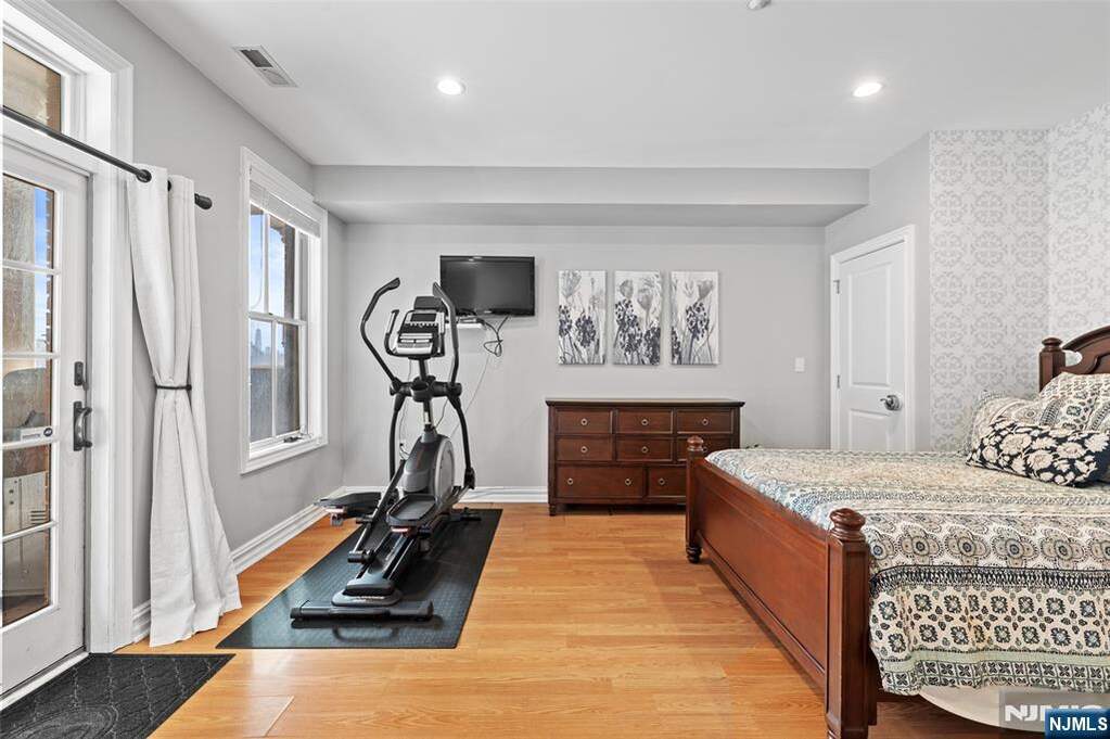 4 Bedroom Villa/Townhouse's Image 16