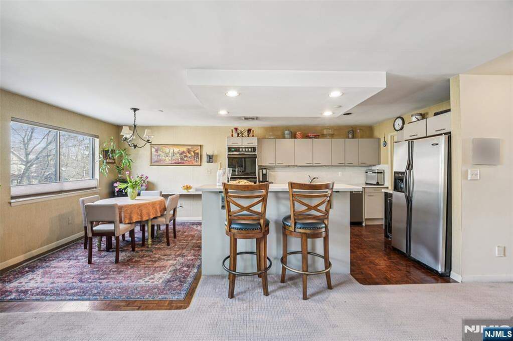 3 Bedroom Villa/Townhouse's Image 6