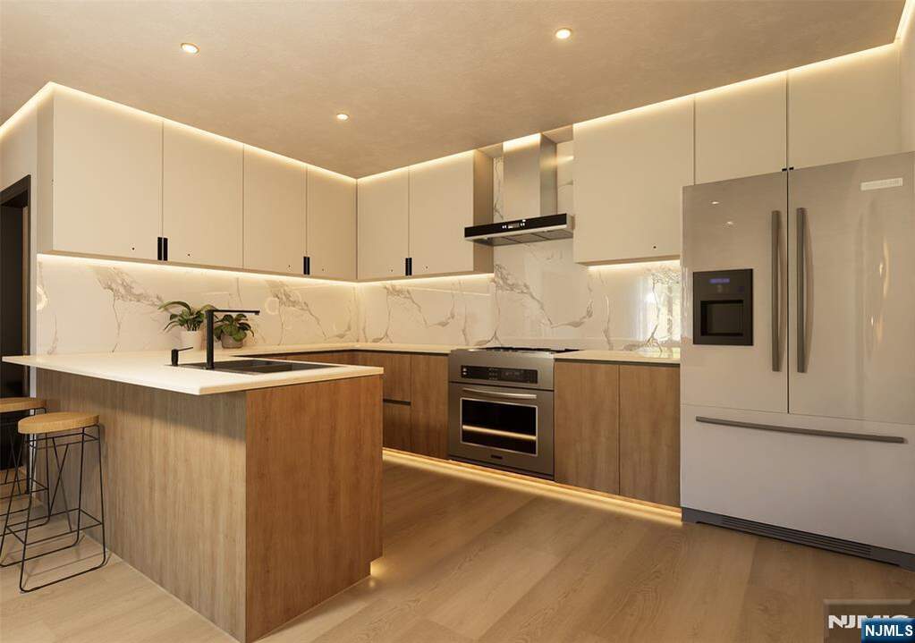 12 Bedroom Multi Unit's Image 6