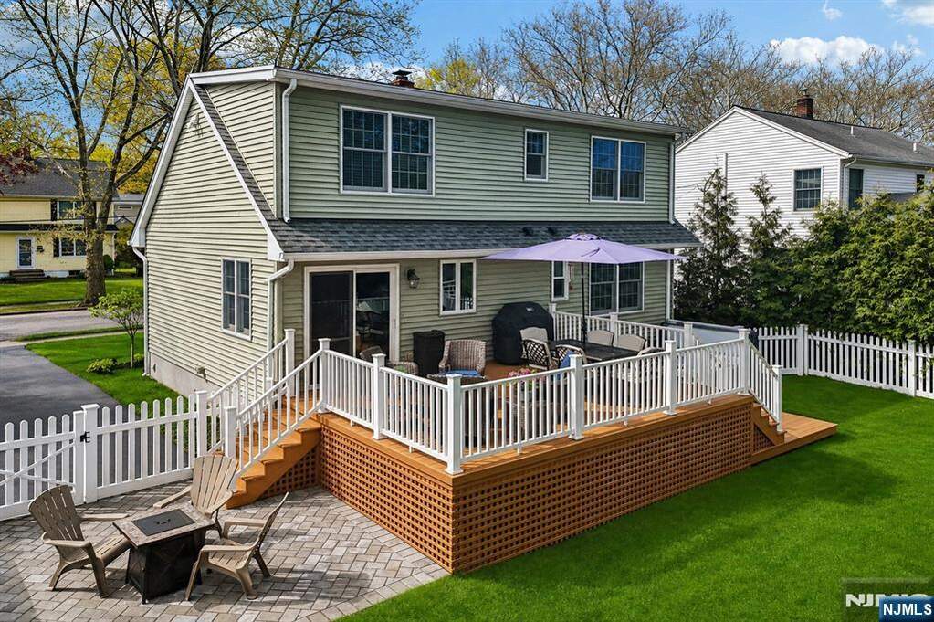 4 Bedroom Single Family Home/House's Image 26