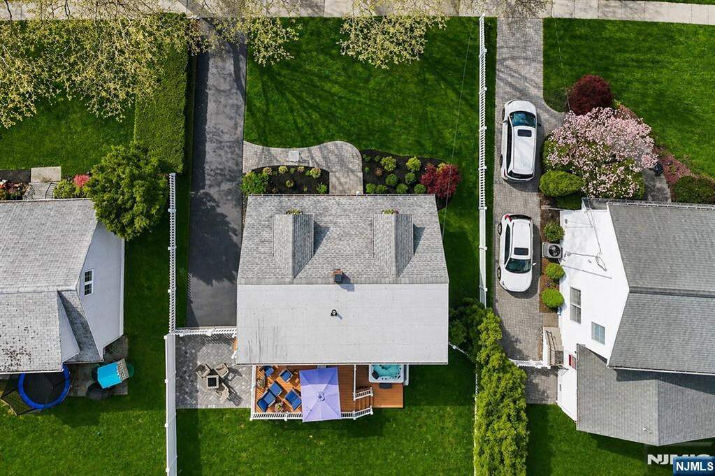 4 Bedroom Single Family Home/House's Image 33