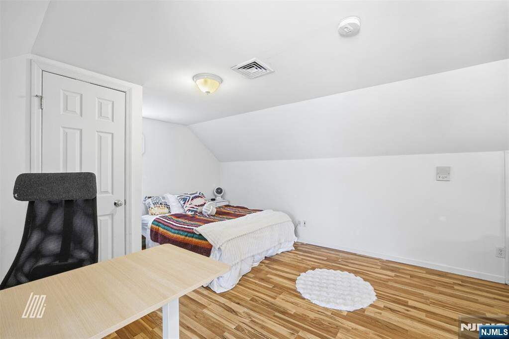3 Bedroom Single Family Home/House's Image 26