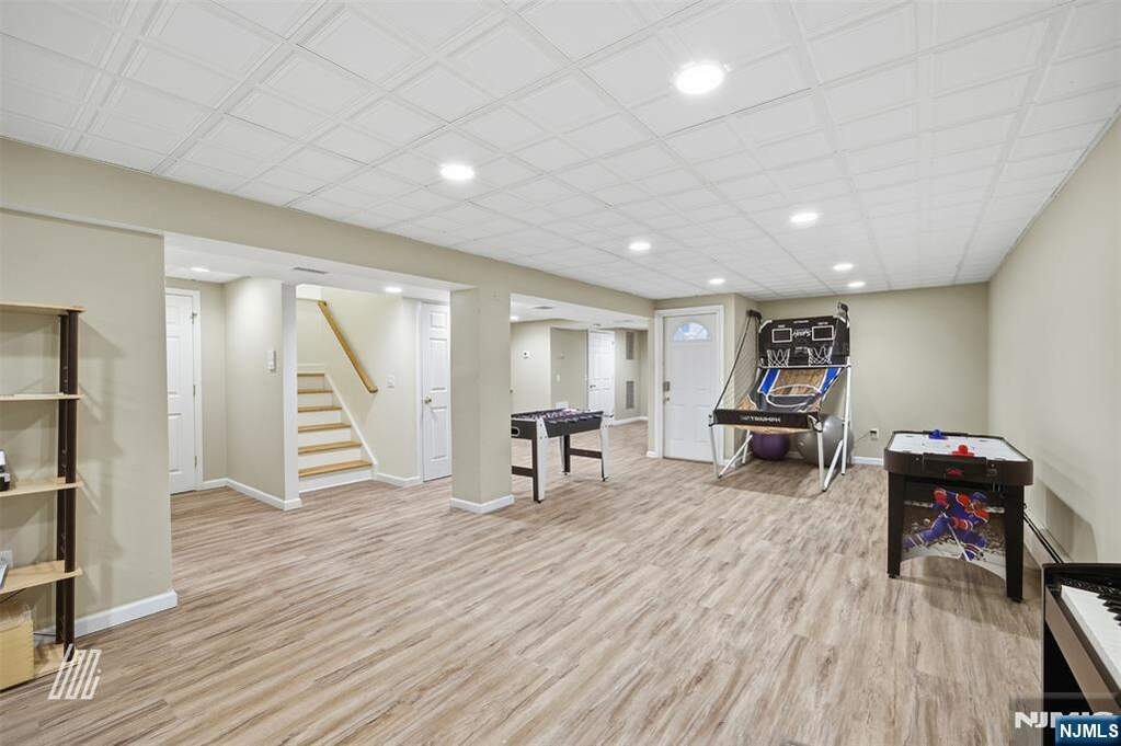 3 Bedroom Single Family Home/House's Image 29