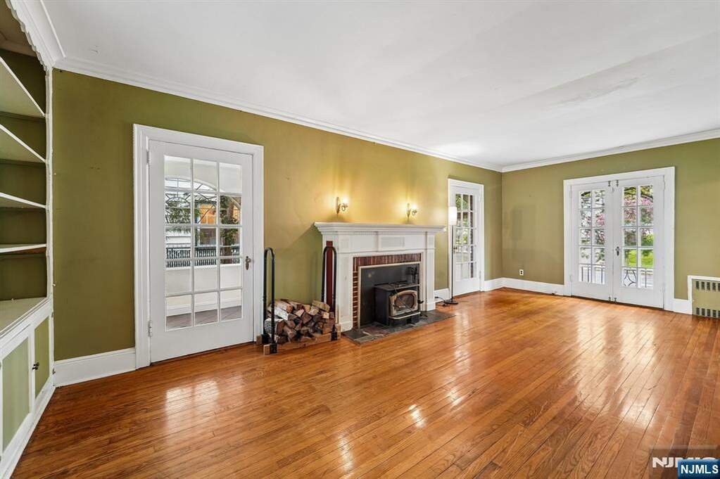 3 Bedroom Single Family Home/House's Image 10