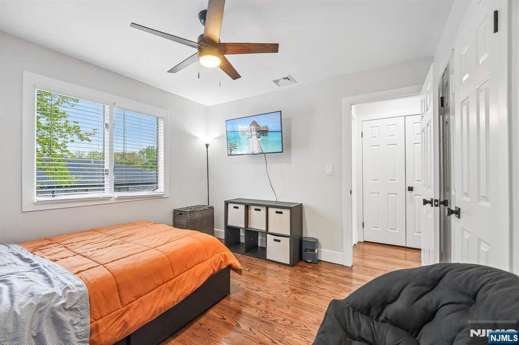 3 Bedroom Villa/Townhouse's Image 18
