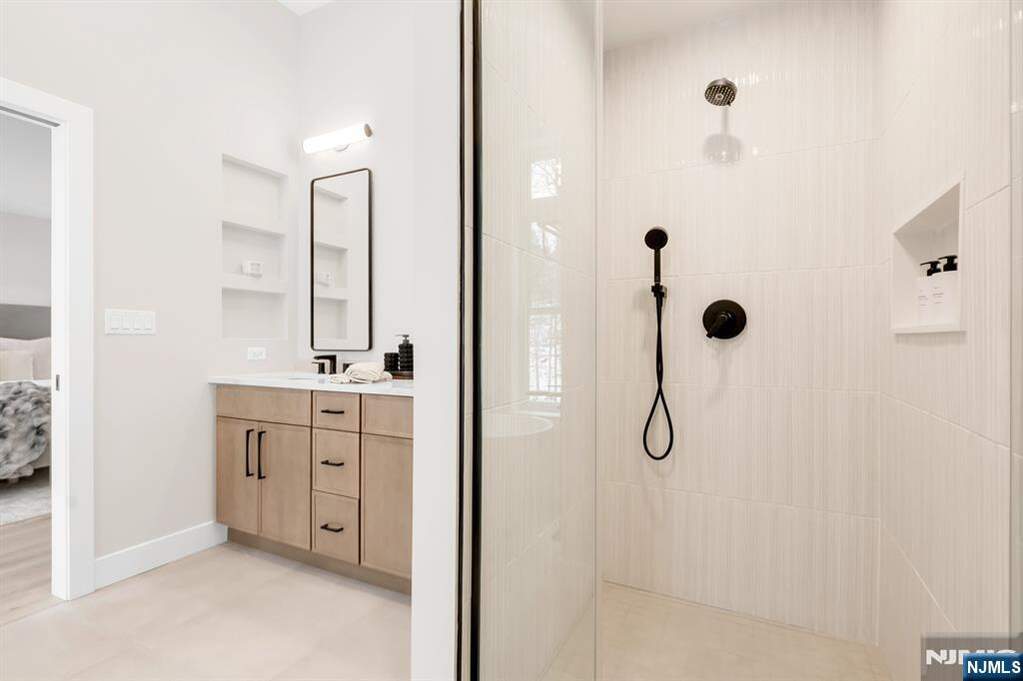 3 Bedroom Villa/Townhouse's Image 20