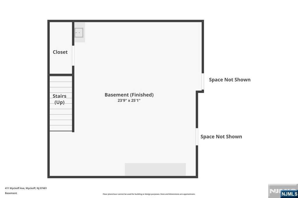4 Bedroom Single Family Home/House's Image 33