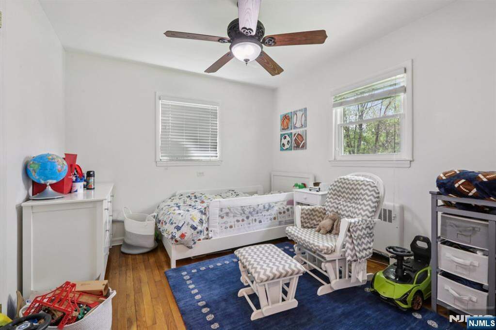 4 Bedroom Single Family Home/House's Image 13
