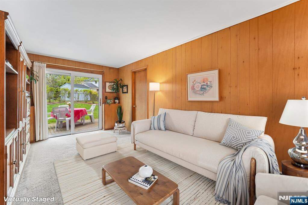 3 Bedroom Single Family Home/House's Image 12