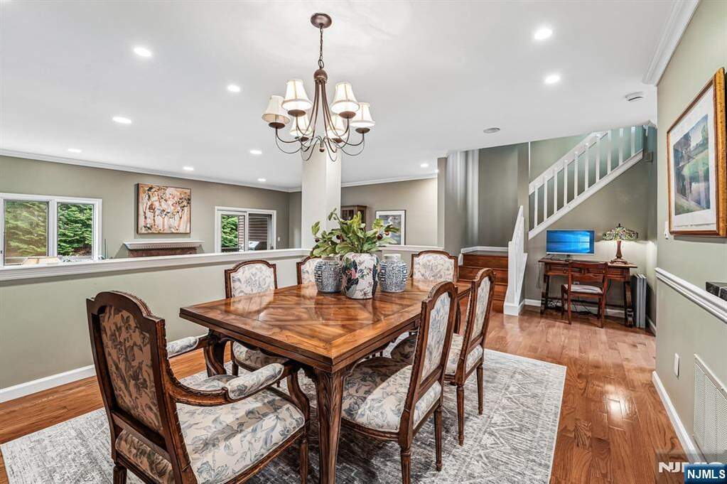 2 Bedroom Villa/Townhouse's Image 11