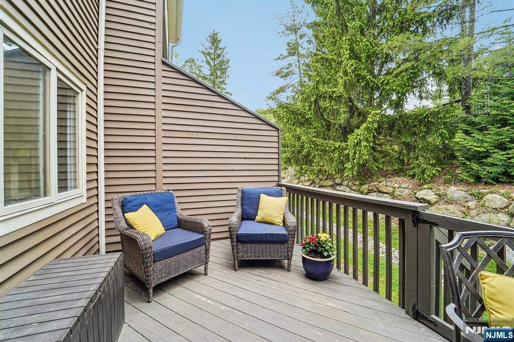 2 Bedroom Villa/Townhouse's Image 16