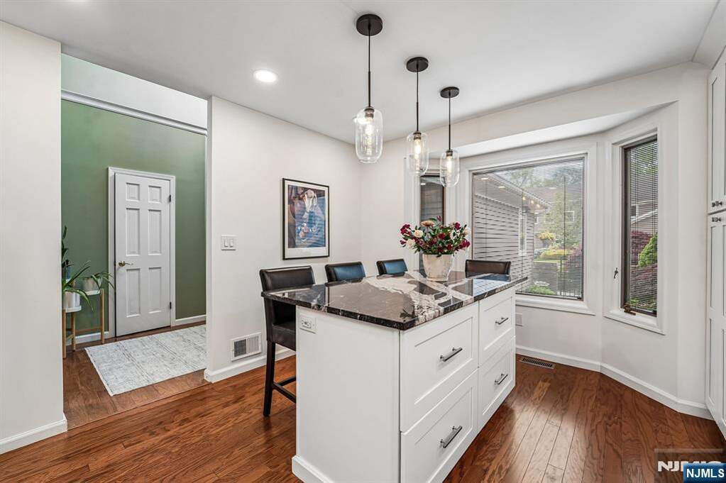 2 Bedroom Villa/Townhouse's Image 4