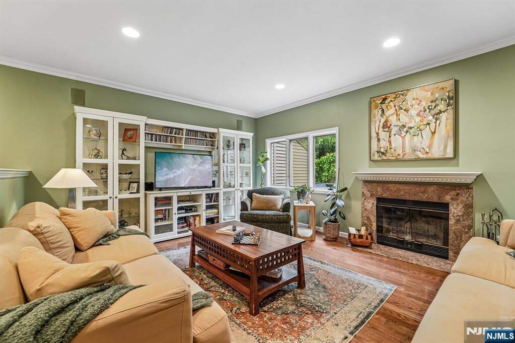 2 Bedroom Villa/Townhouse's Image 6