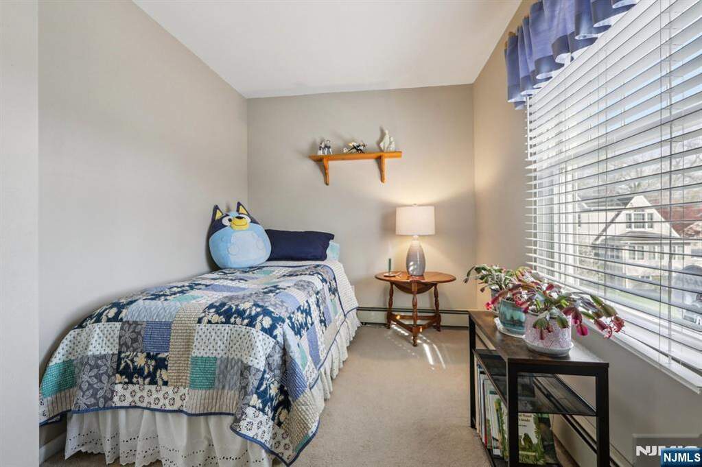 4 Bedroom Single Family Home/House's Image 26