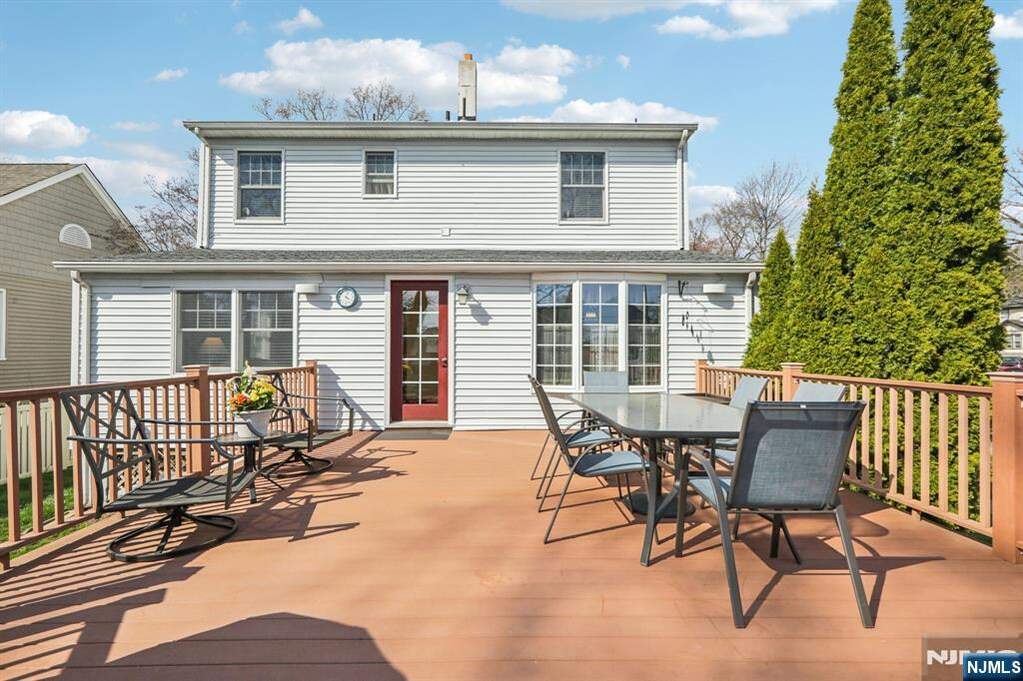 4 Bedroom Single Family Home/House's Image 42