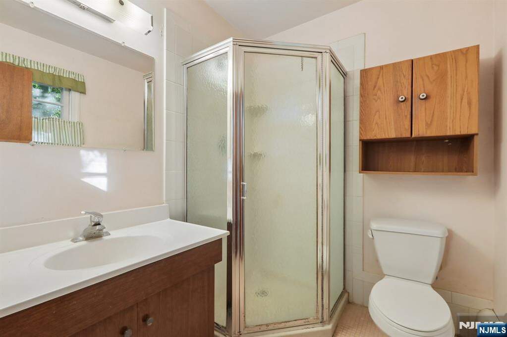 3 Bedroom Single Family Home/House's Image 19