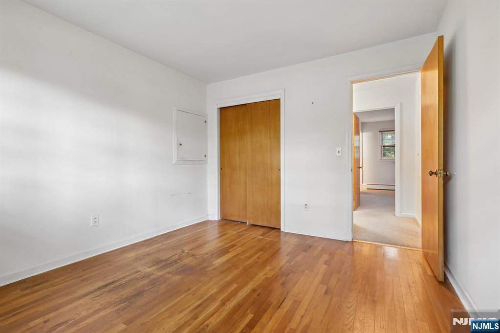 3 Bedroom Single Family Home/House's Image 21