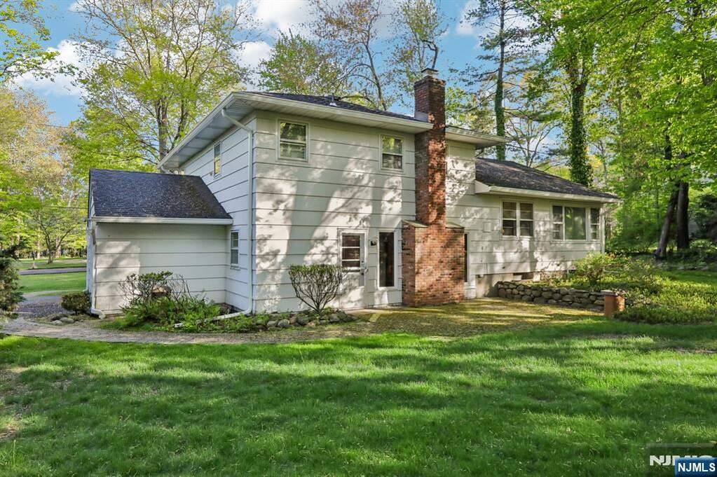 3 Bedroom Single Family Home/House's Image 26