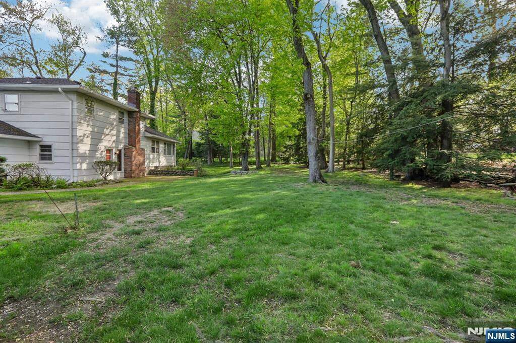 3 Bedroom Single Family Home/House's Image 31