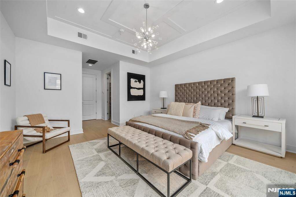 3 Bedroom Villa/Townhouse's Image 13