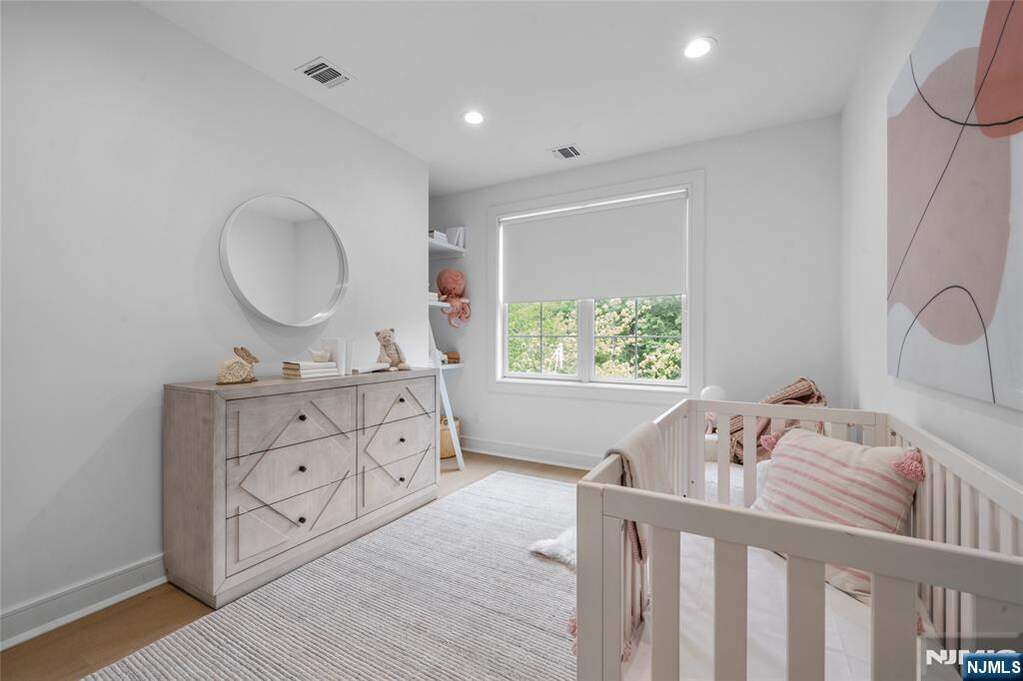 3 Bedroom Villa/Townhouse's Image 22
