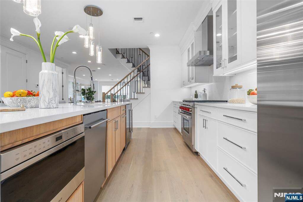 3 Bedroom Villa/Townhouse's Image 6