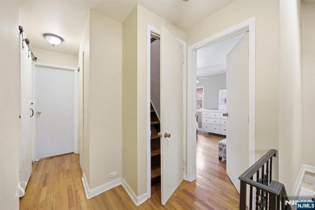 3 Bedroom Single Family Home/House's Image 8