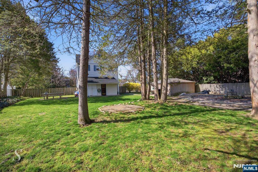 3 Bedroom Single Family Home/House's Image 20