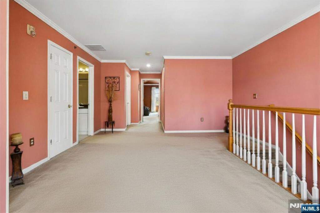2 Bedroom Villa/Townhouse's Image 20