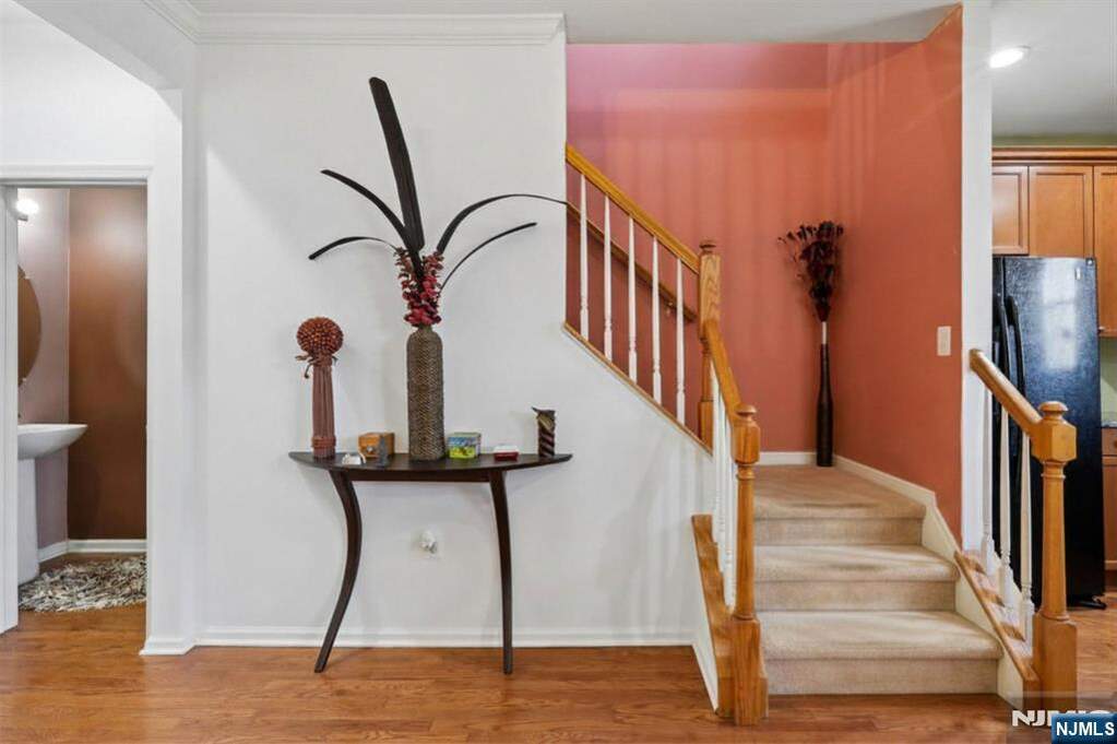2 Bedroom Villa/Townhouse's Image 26