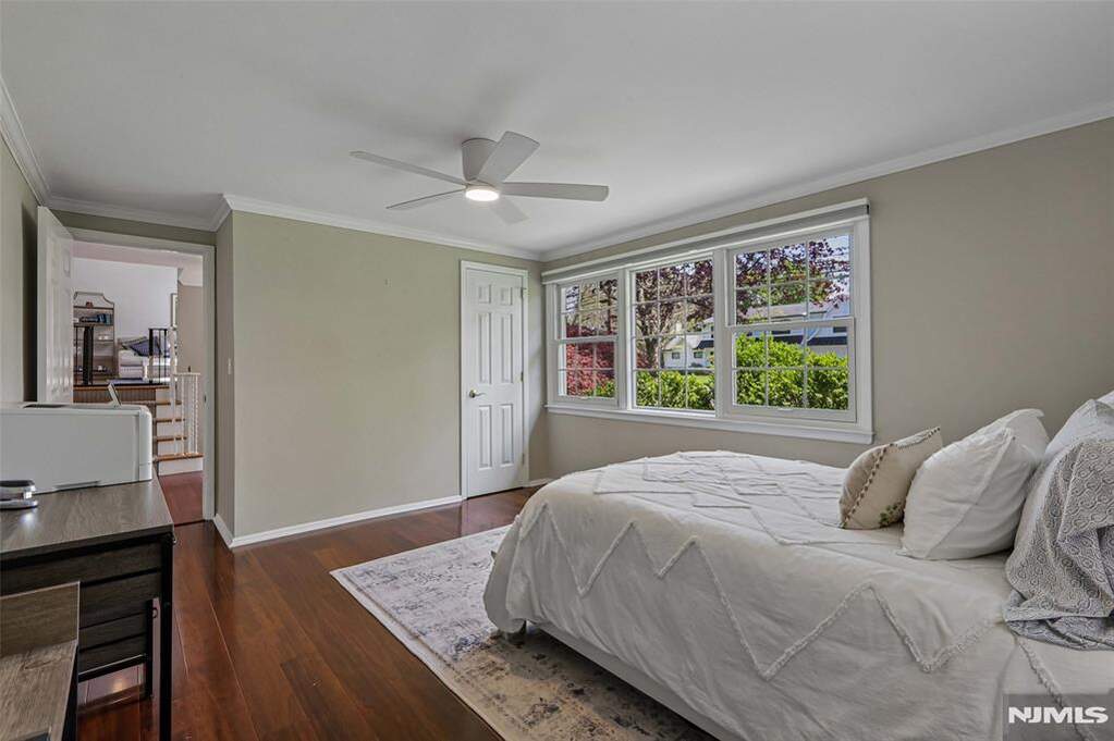 4 Bedroom Single Family Home/House's Image 13