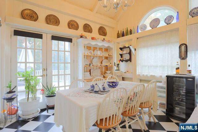 5 Bedroom Single Family Home/House's Image 8