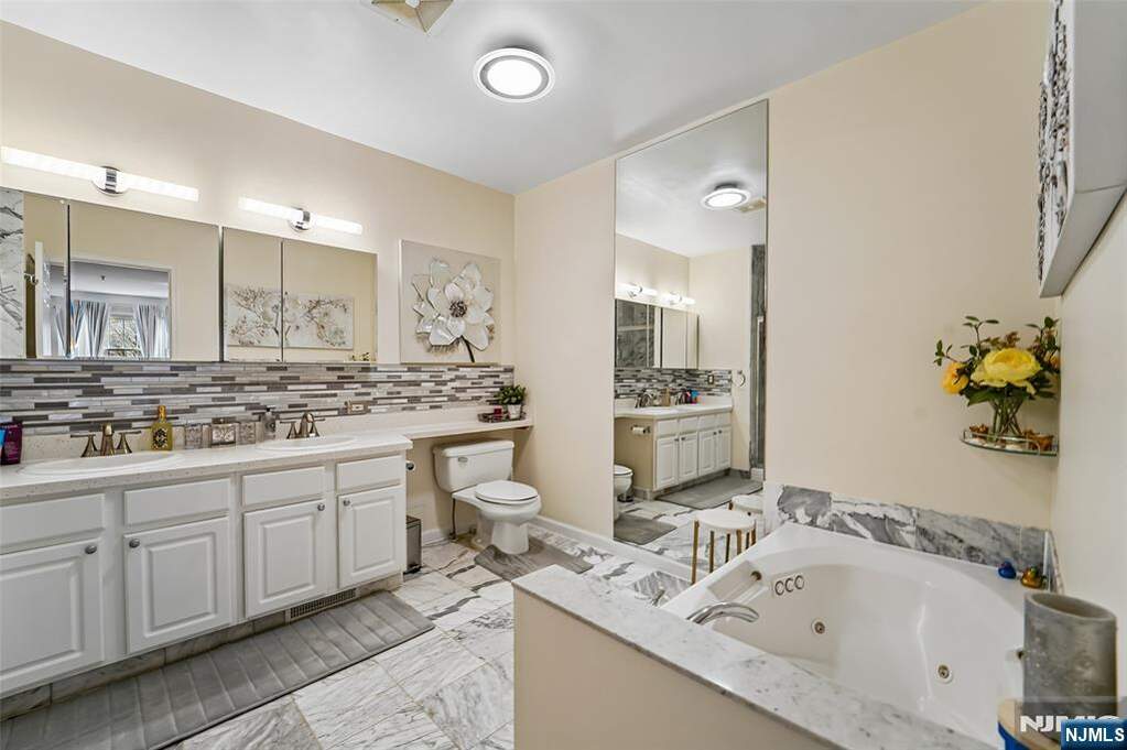 2 Bedroom Apartment/Flat's Image 8