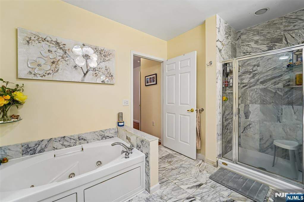 2 Bedroom Apartment/Flat's Image 9