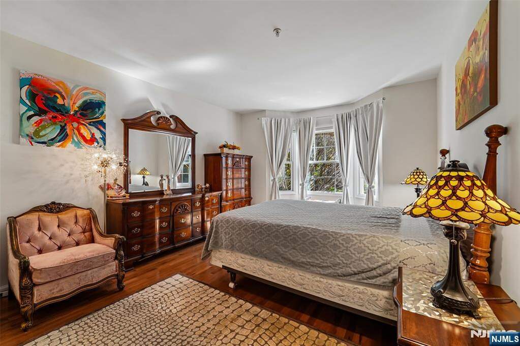 2 Bedroom Apartment/Flat's Image 6