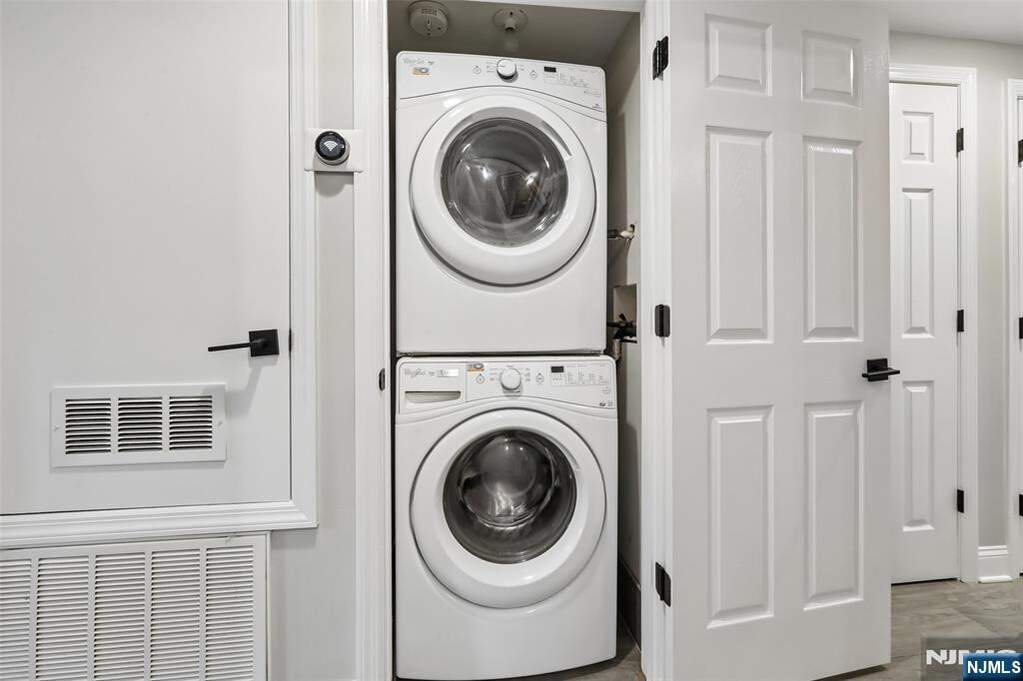 2 Bedroom Apartment/Flat's Image 14