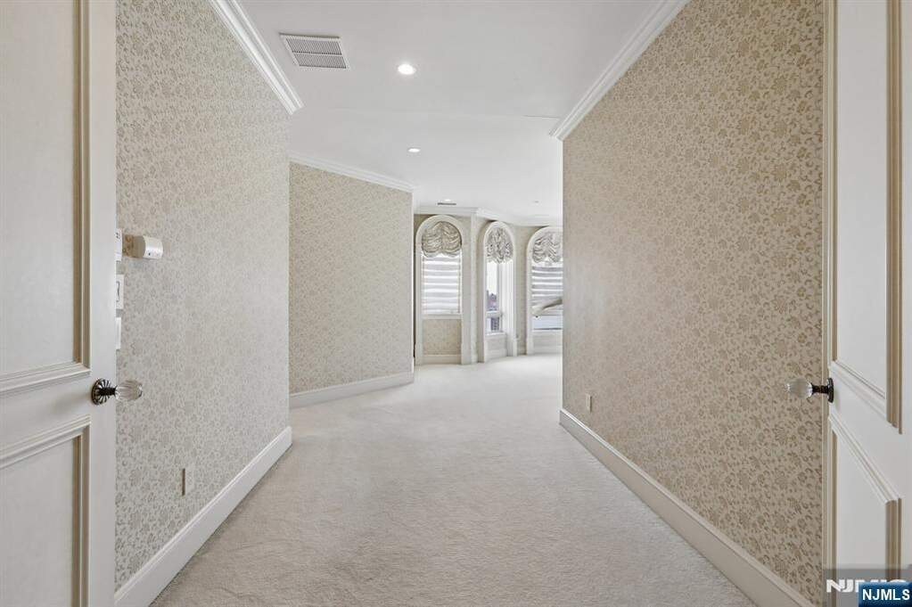 3 Bedroom Villa/Townhouse's Image 22
