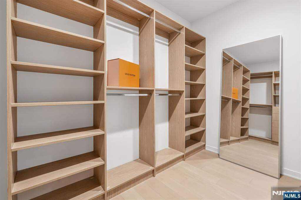 3 Bedroom Villa/Townhouse's Image 13
