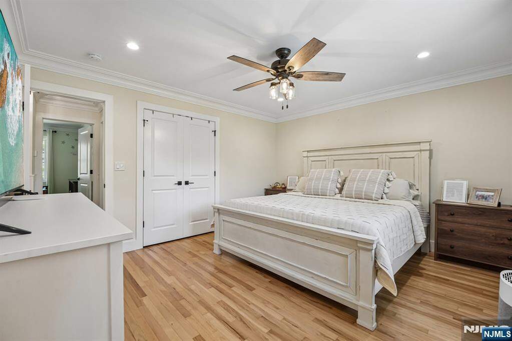 3 Bedroom Single Family Home/House's Image 16