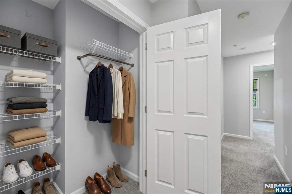 2 Bedroom Villa/Townhouse's Image 12