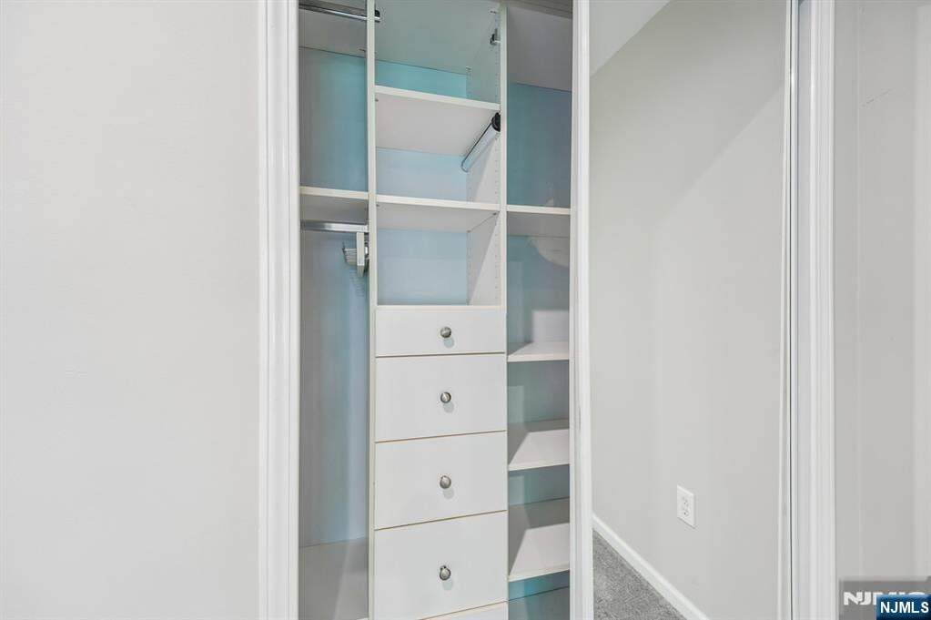 2 Bedroom Villa/Townhouse's Image 23