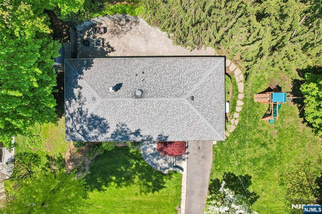 3 Bedroom Single Family Home/House's Image 17